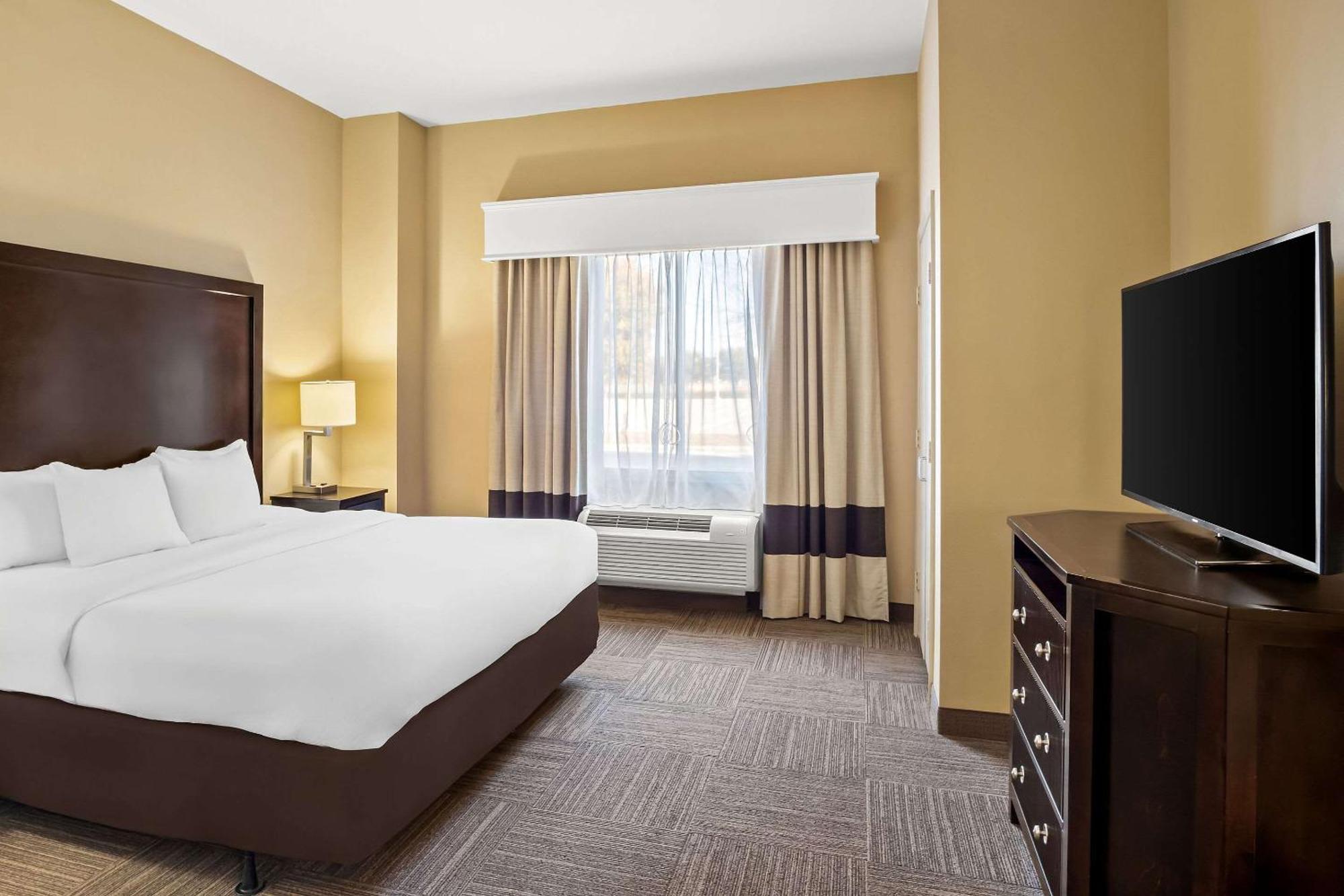 Comfort Suites Frisco Bagian luar foto