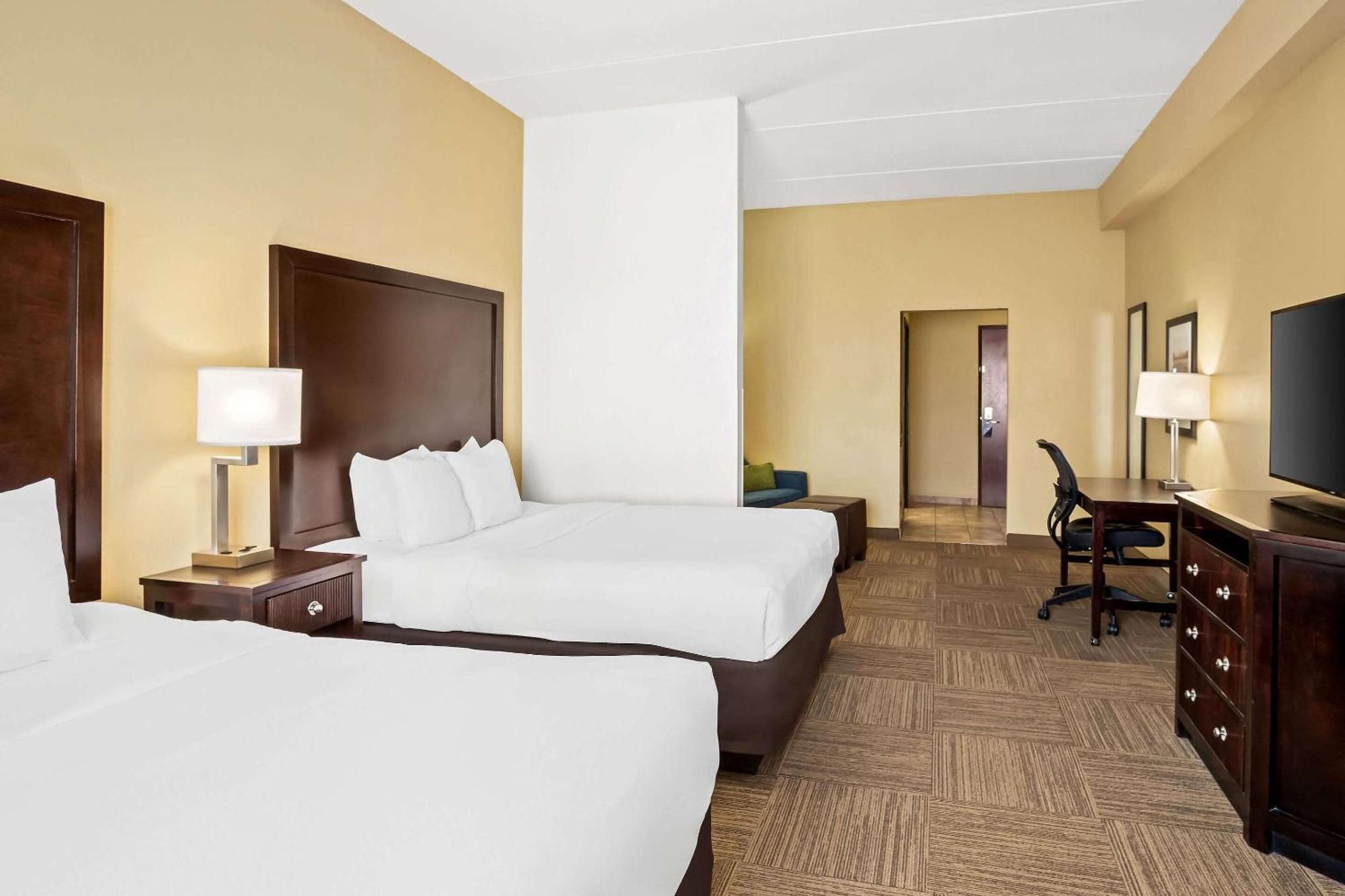 Comfort Suites Frisco Bagian luar foto